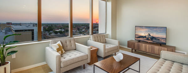 The Plaza Floor Plan E photo 3